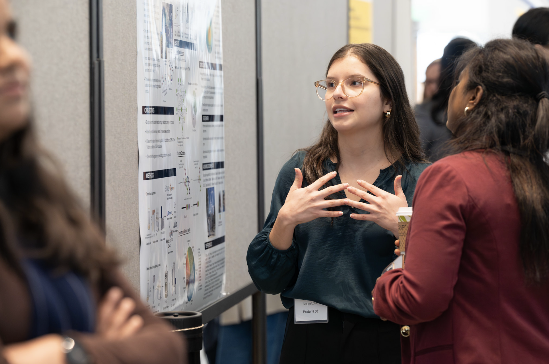 Monica Monge Loria describes her work in the Garb lab on coral metabolites.